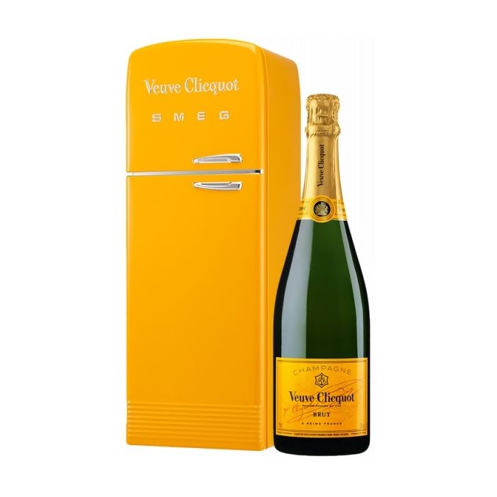 Champagne Veuve Clicquot Carte Jaune - Fridge Smeg